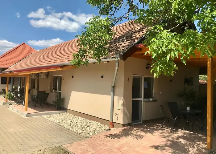 Lena Vendeghaz Guest house 3*