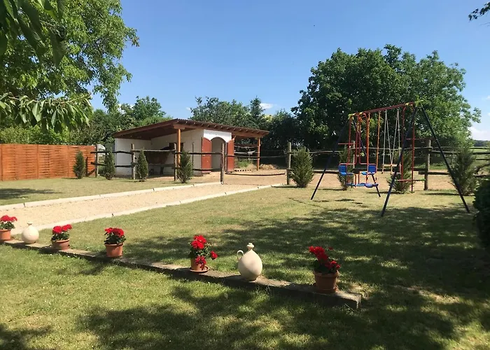 Lena Vendeghaz בית הארחה Balatonberény